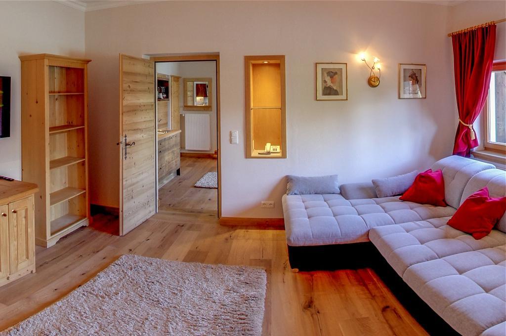 Serviced Apartments Villa Licht Kitzbühel Buitenkant foto